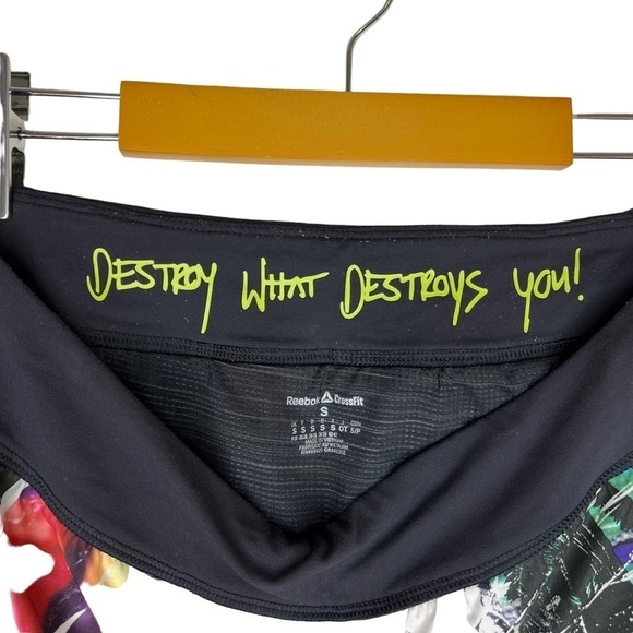 Reebok CrossFit Athletic Shorts Lined Running Photo Collage Avocado Palm Sports - Picture 6 of 7